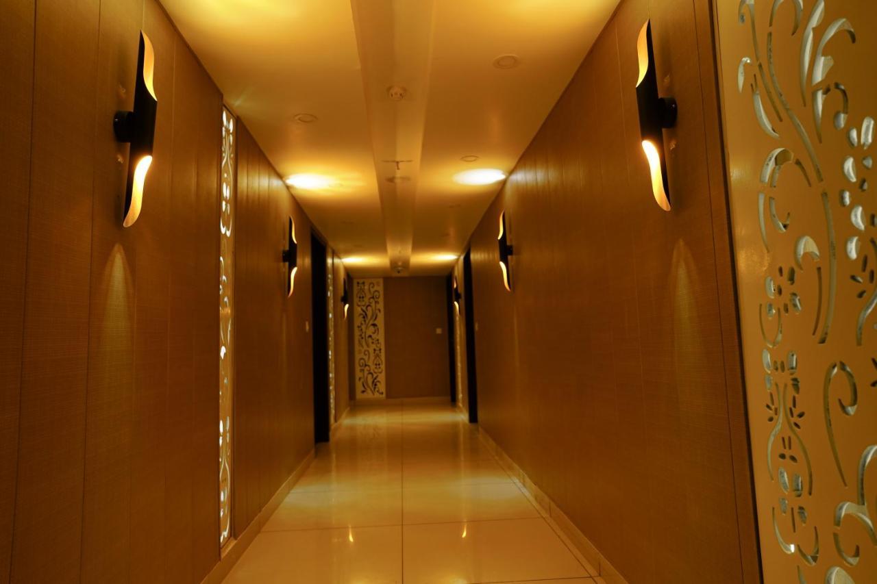 Hotel Northwind, Kharar, Mohali Eksteriør billede