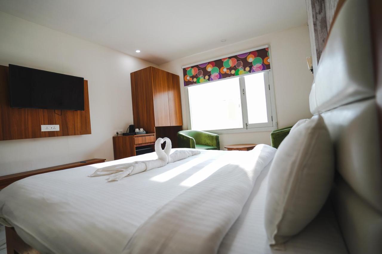 Hotel Northwind, Kharar, Mohali Eksteriør billede