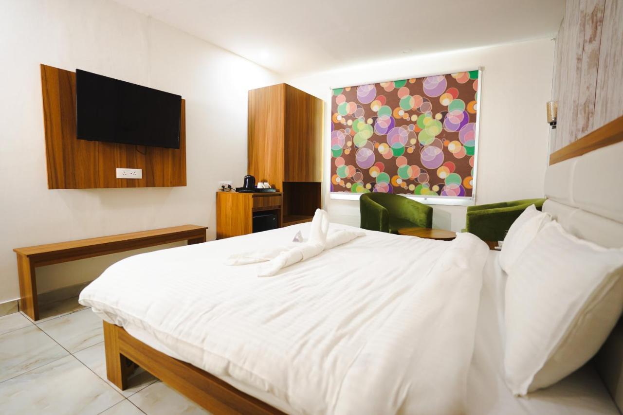 Hotel Northwind, Kharar, Mohali Eksteriør billede
