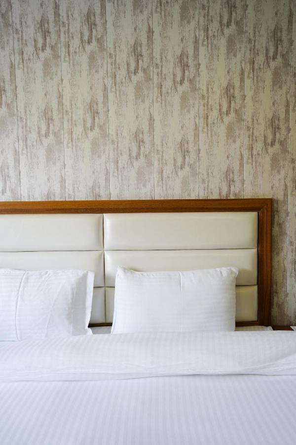 Hotel Northwind, Kharar, Mohali Eksteriør billede
